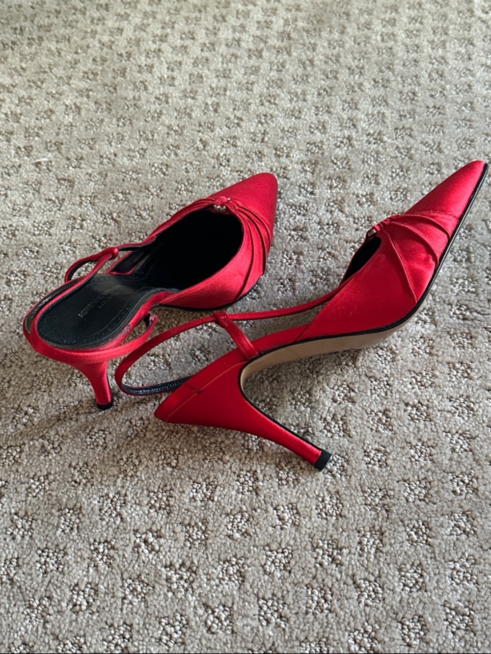 RED slingbacks 🔥 - Picture 3 of 5